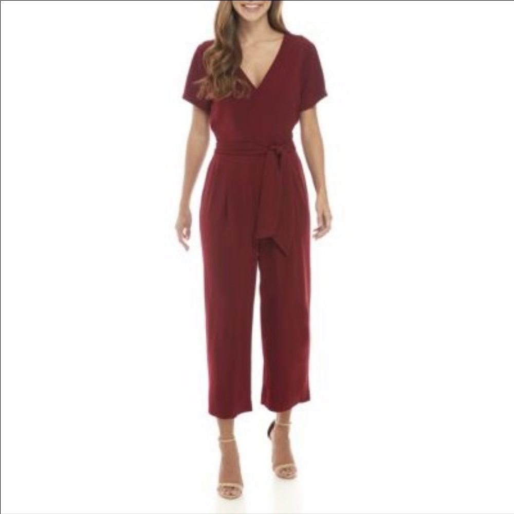Charles Henry Women’s Burgundy jumpsuit with tie